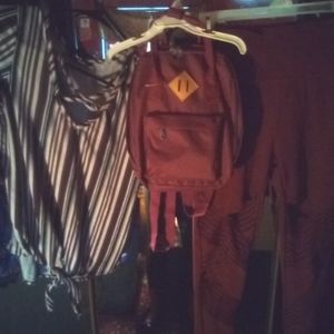 2pc Sexy fit great for spring summer and fall!!!😎FREE MINI BACK PACK